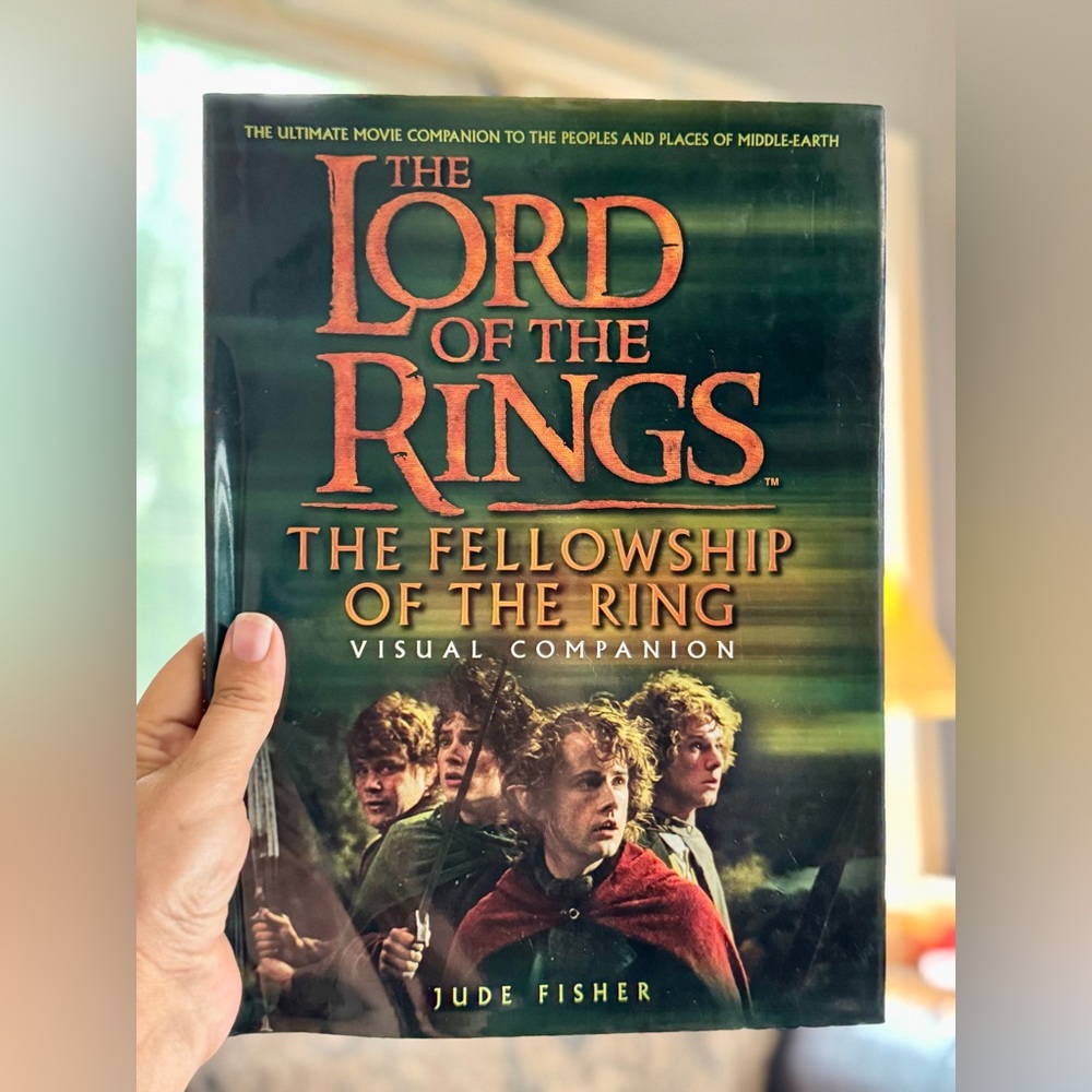 2001 The Lord of the Rings Visual Companion Book